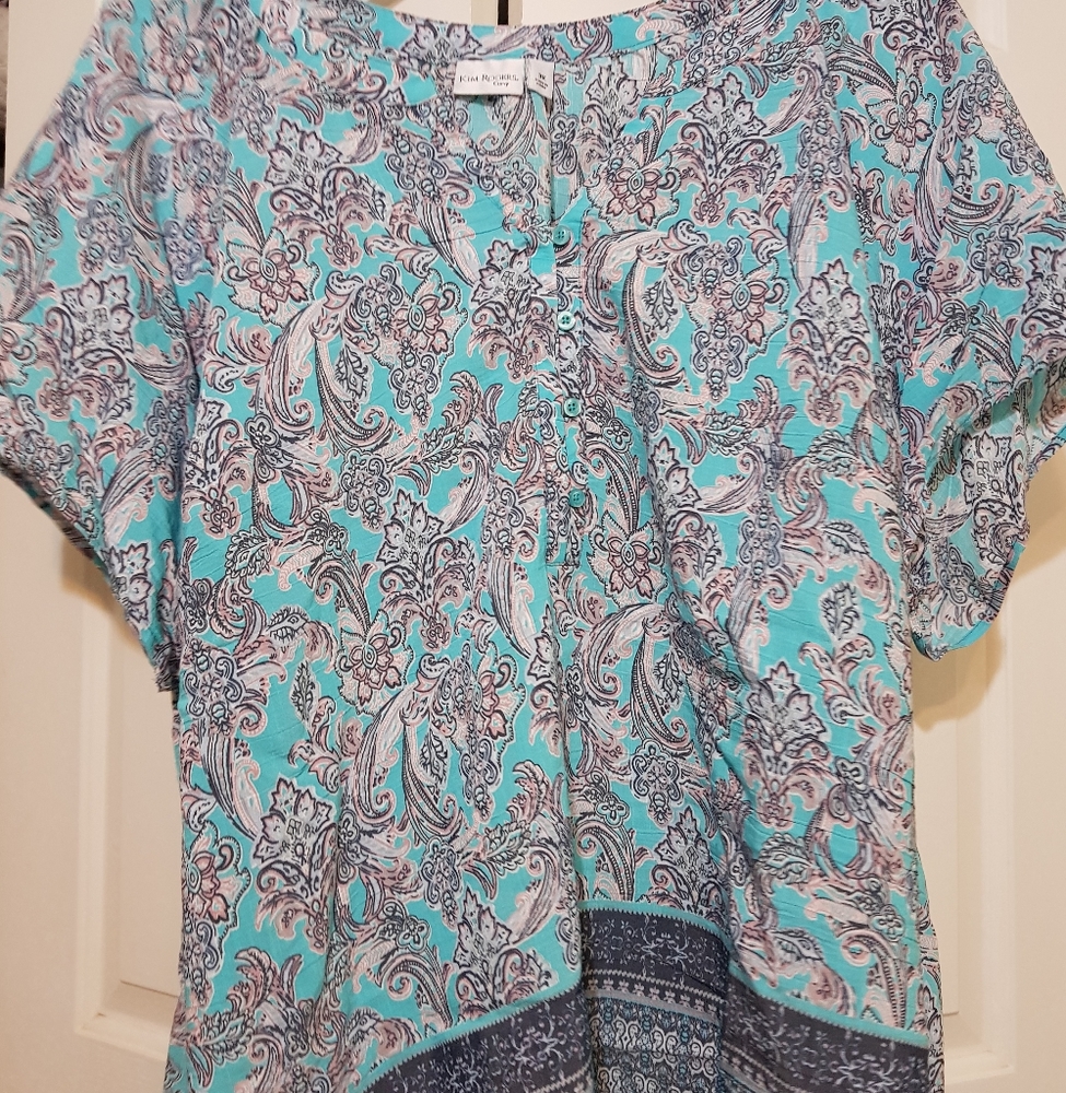 Kim Roger's shirt